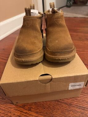 UGG Kids Chestnut Suede Chelsea Boots